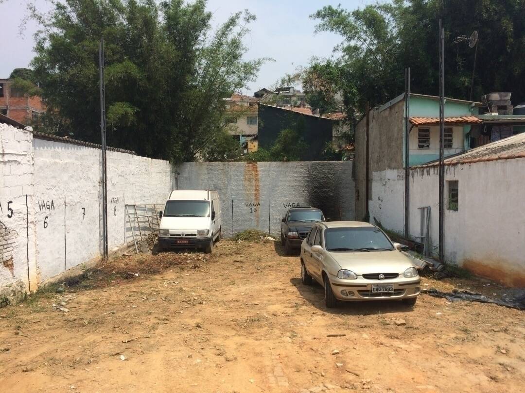 Terreno à venda, 648m² - Foto 1