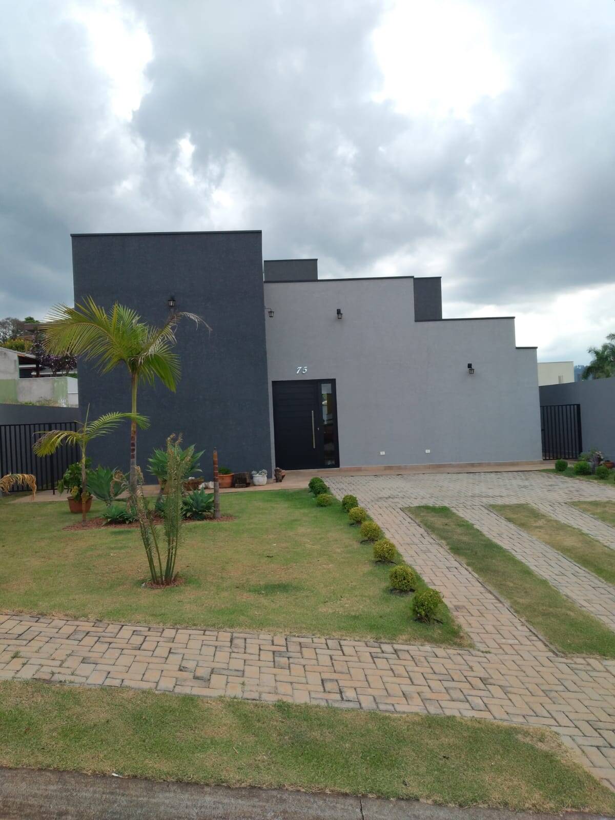 Casa em Condomínio à Venda em Atibaia - Condomínio Figueira Garden