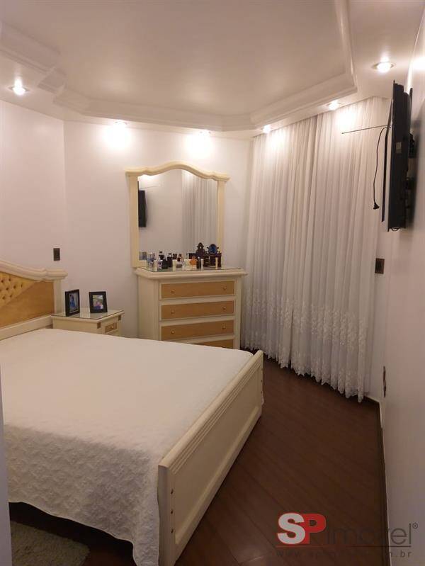 Apartamento à venda com 3 quartos, 138m² - Foto 11