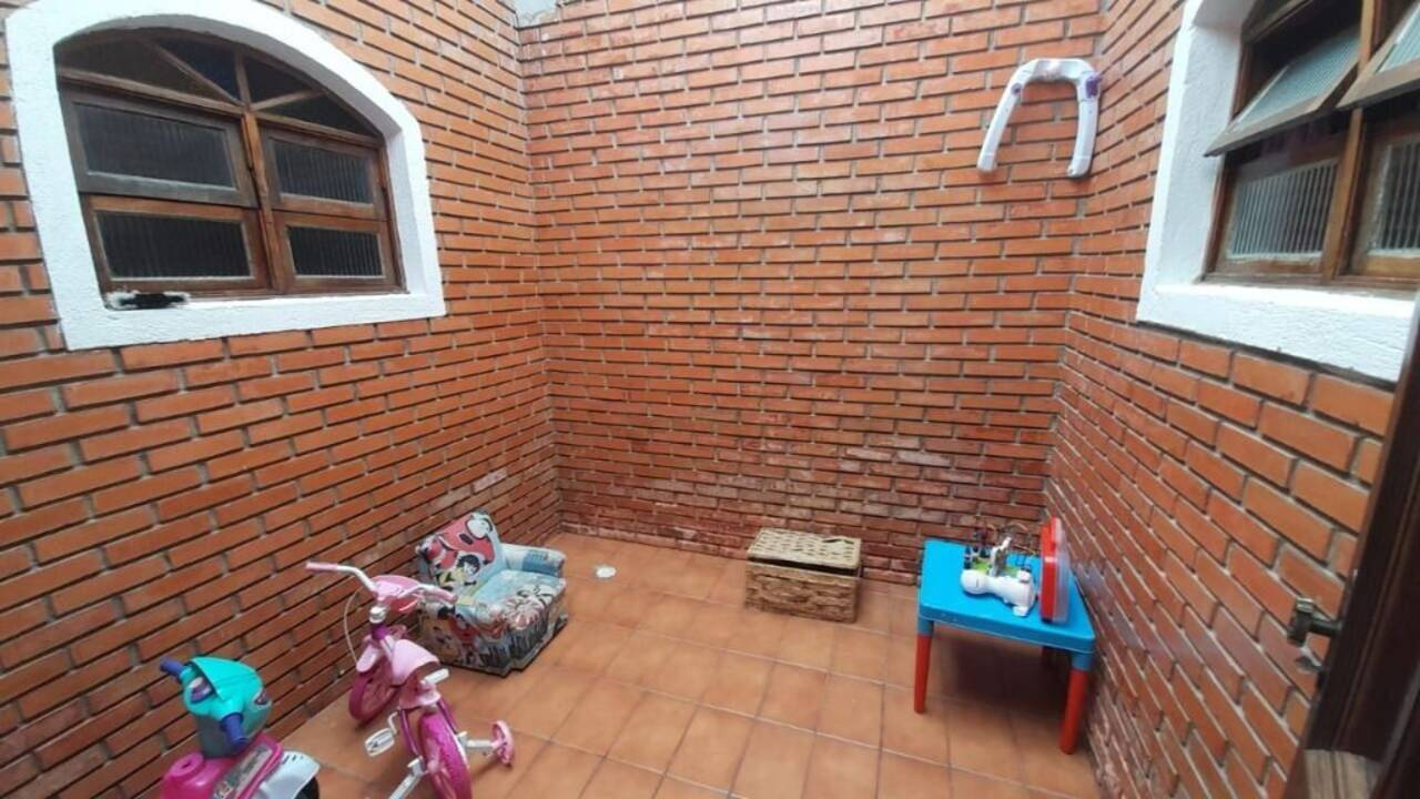 Casa, 3 quartos, 160 m² - Foto 11