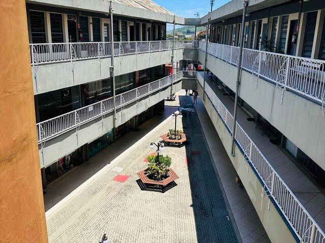 #427 - Apartamento para Venda em São Sebastião - SP